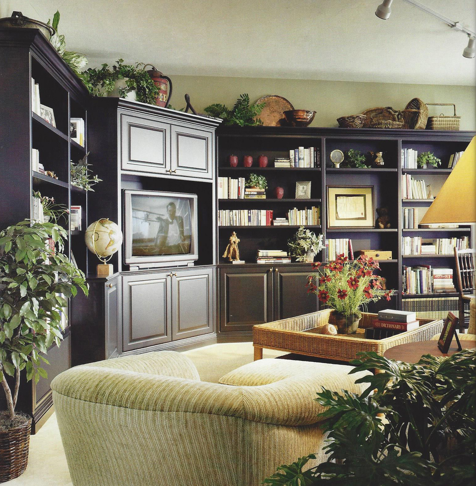 Entertainment cabinetry slider image